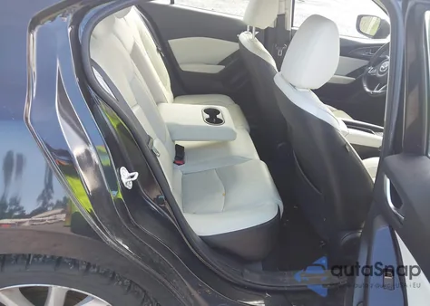 2017 Mazda 3 Grand Touring z USA, uszkodzony, nr VIN 3MZBN1W39HM134111